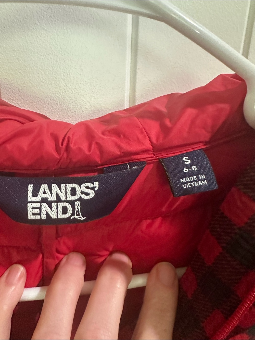 Lands' End Red and Black Buffalo Plaid Puffer Jacket with Hood packable - Picture 4 of 6